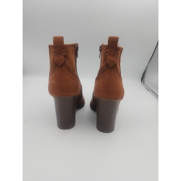 Arula Womens Rust Suede Ankle Boots Size 7W Block Heel Side Zip, Pre-Owned EUC - Picture 2 of 8